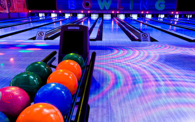 Bowling Center Etiquette: Do’s and Don’ts for a Respectful Bowling Experience
